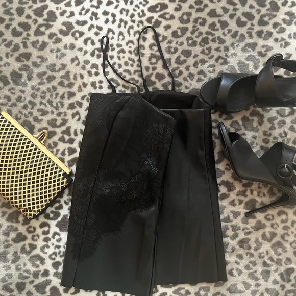 BLACK FAUX LEATHER LACE THIN STRAP TOP - Picture 4 of 8